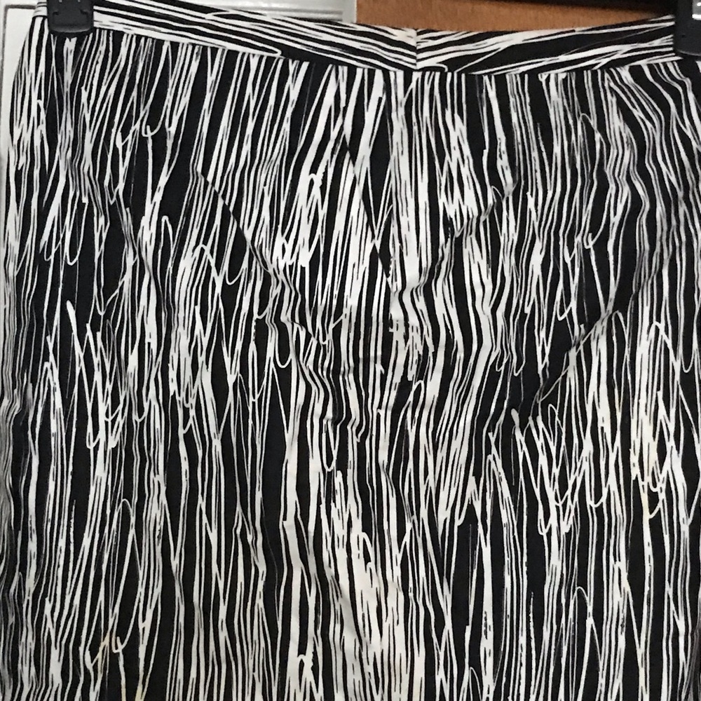 Mid length Skirt